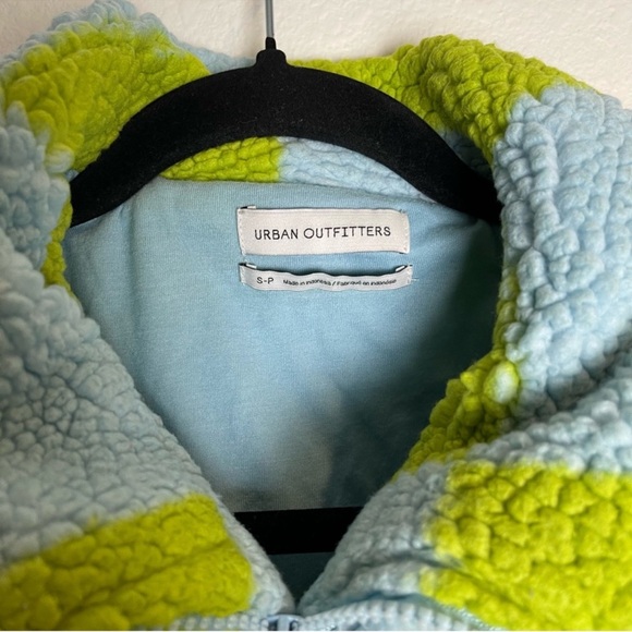 Urban Outfitters Checkered Jacket Size Small Turquoise and Green Colorful Funky - Picture 8 of 14